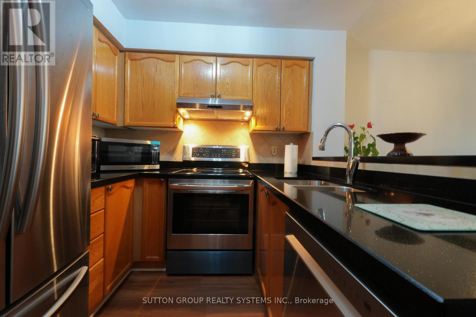 255 - 60 Barondale Drive, Mississauga, Ontario  L4Z 3N8 - Photo 10 - W12036231