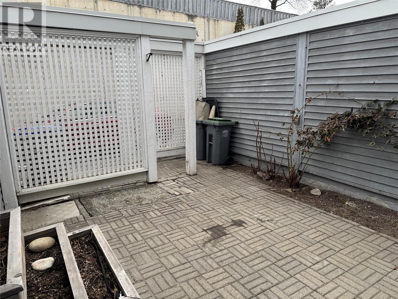 Property at 1795 Summit Drive Unit# 8 image 2