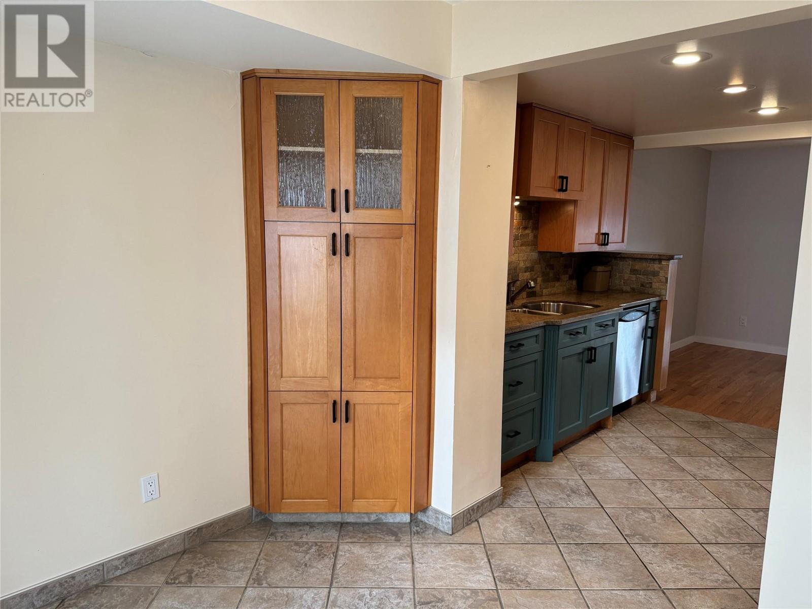 Property at 1795 Summit Drive Unit# 8 image 3