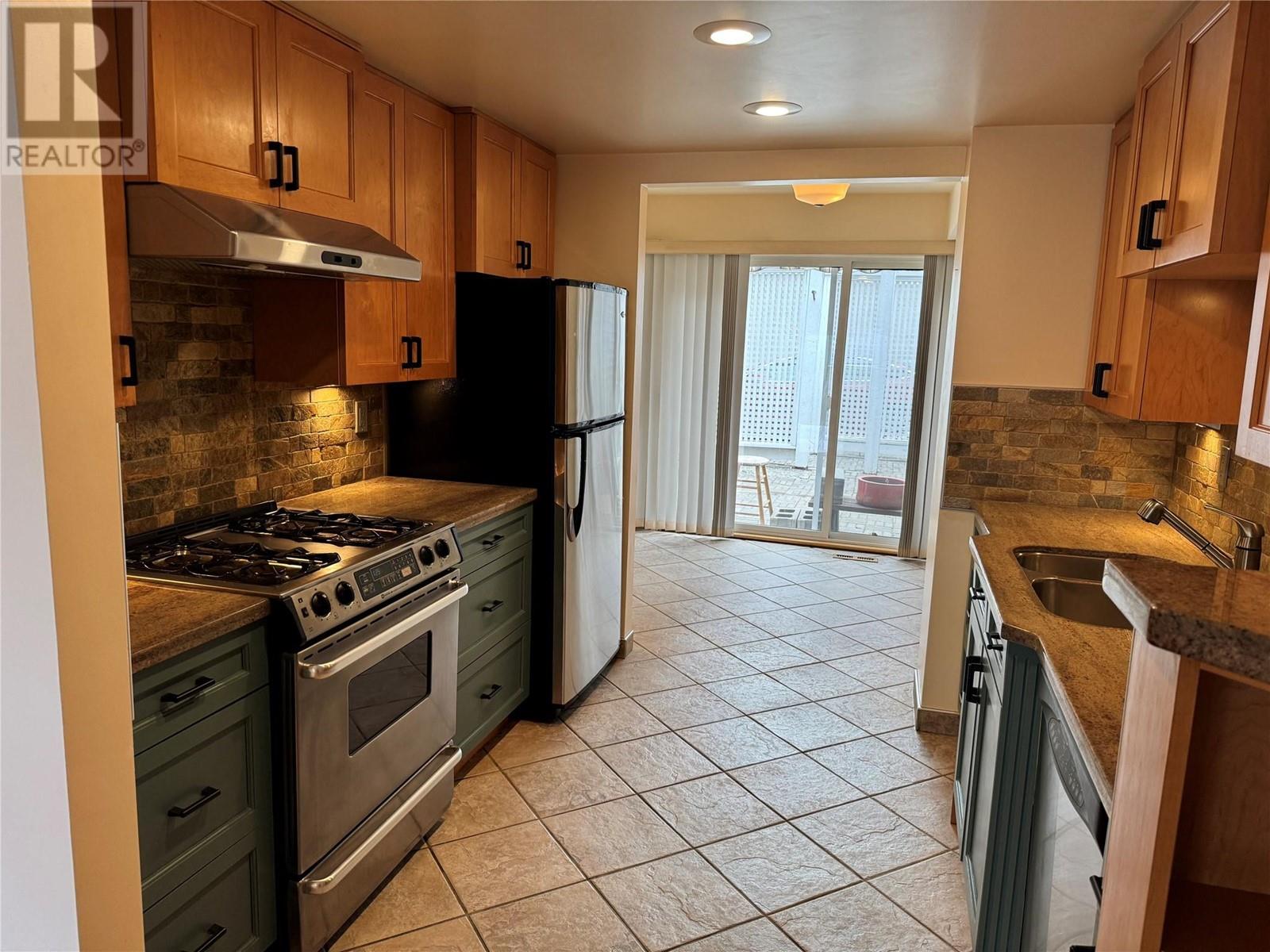 Property at 1795 Summit Drive Unit# 8 image 5