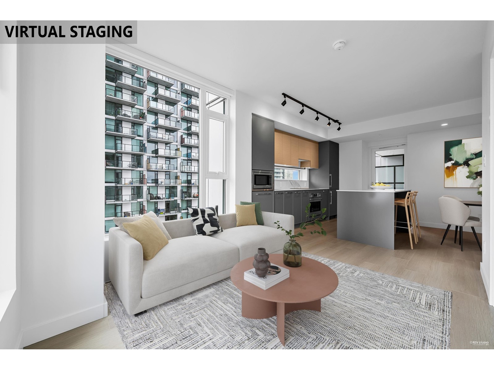 1103 13725 GEORGE JUNCTION, Surrey, British Columbia
