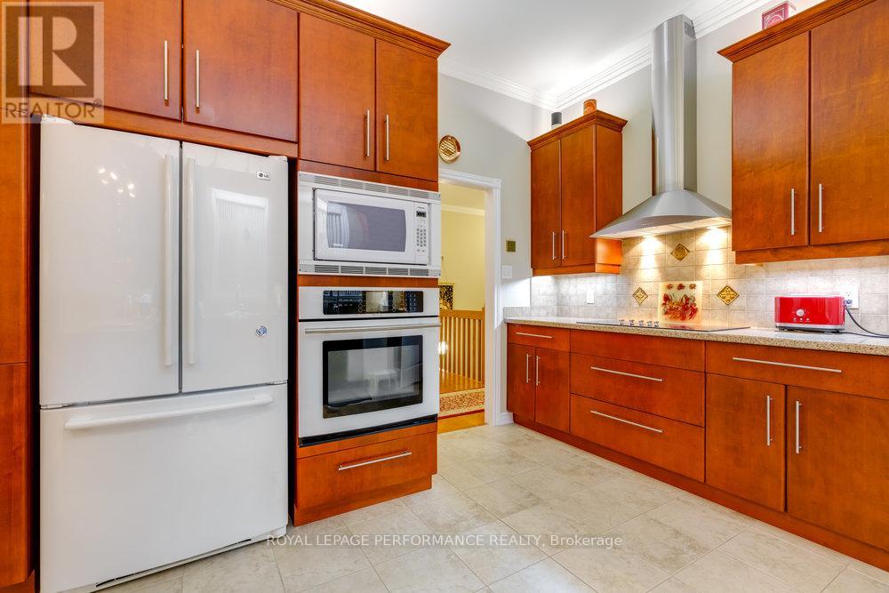 Property at 6802 RIVERVIEW DRIVE image 5