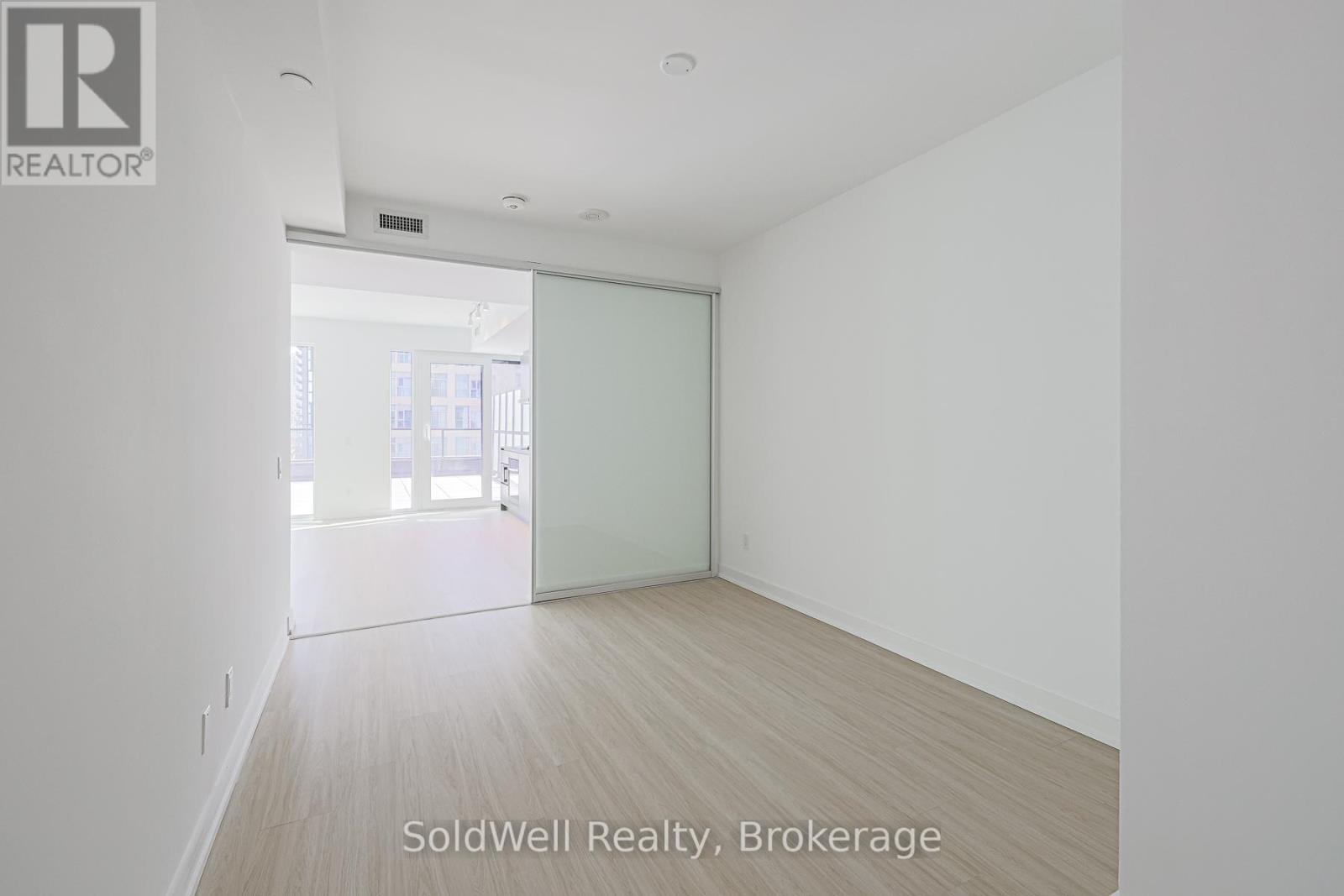 906 - 8 Wellesley Street W, Toronto, Ontario  M4Y 0J5 - Photo 21 - C12036264