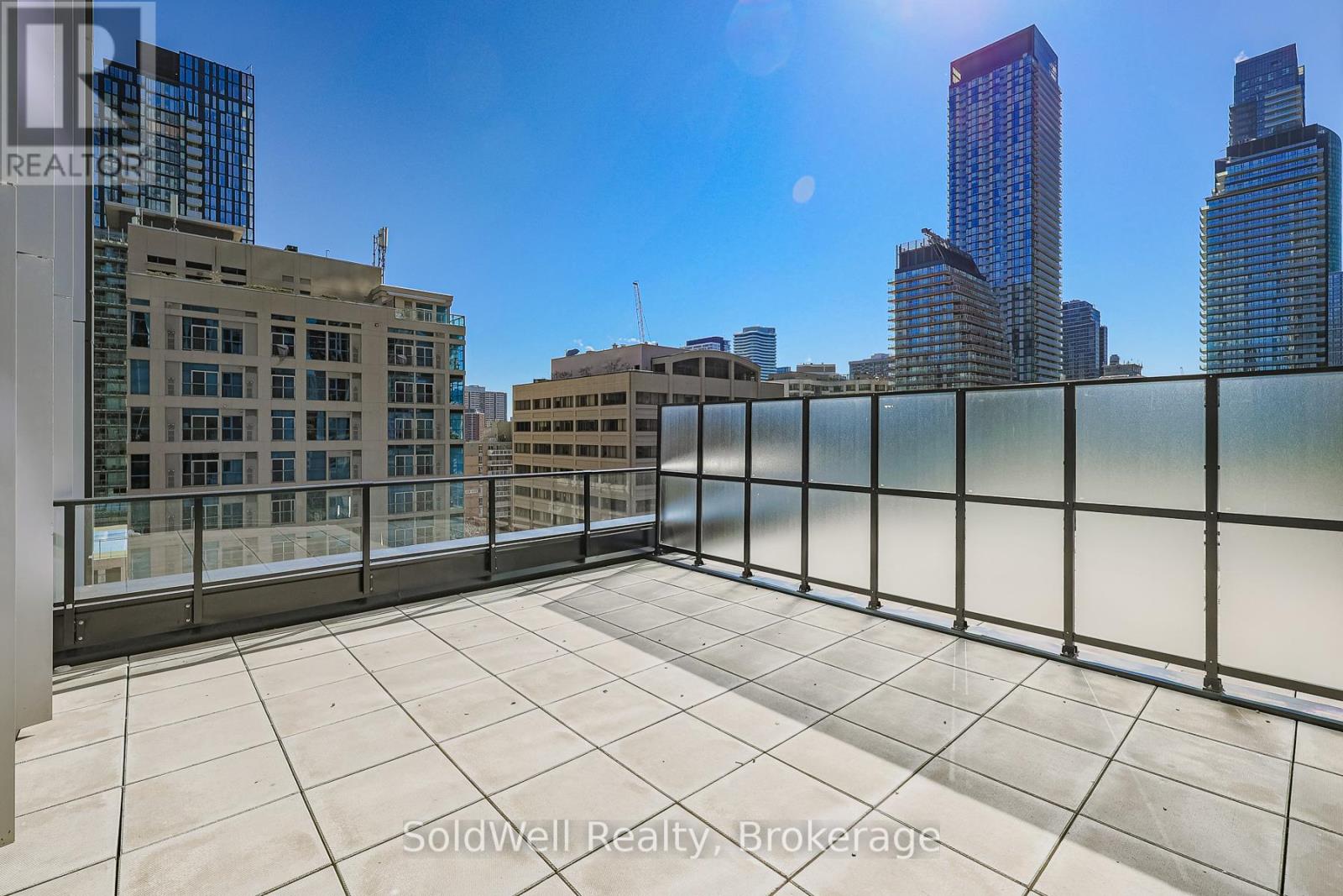906 - 8 Wellesley Street W, Toronto, Ontario  M4Y 0J5 - Photo 32 - C12036264