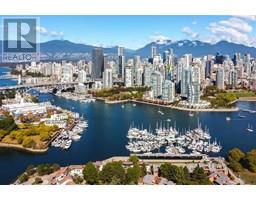 1701 501 PACIFIC STREET, Vancouver, British Columbia