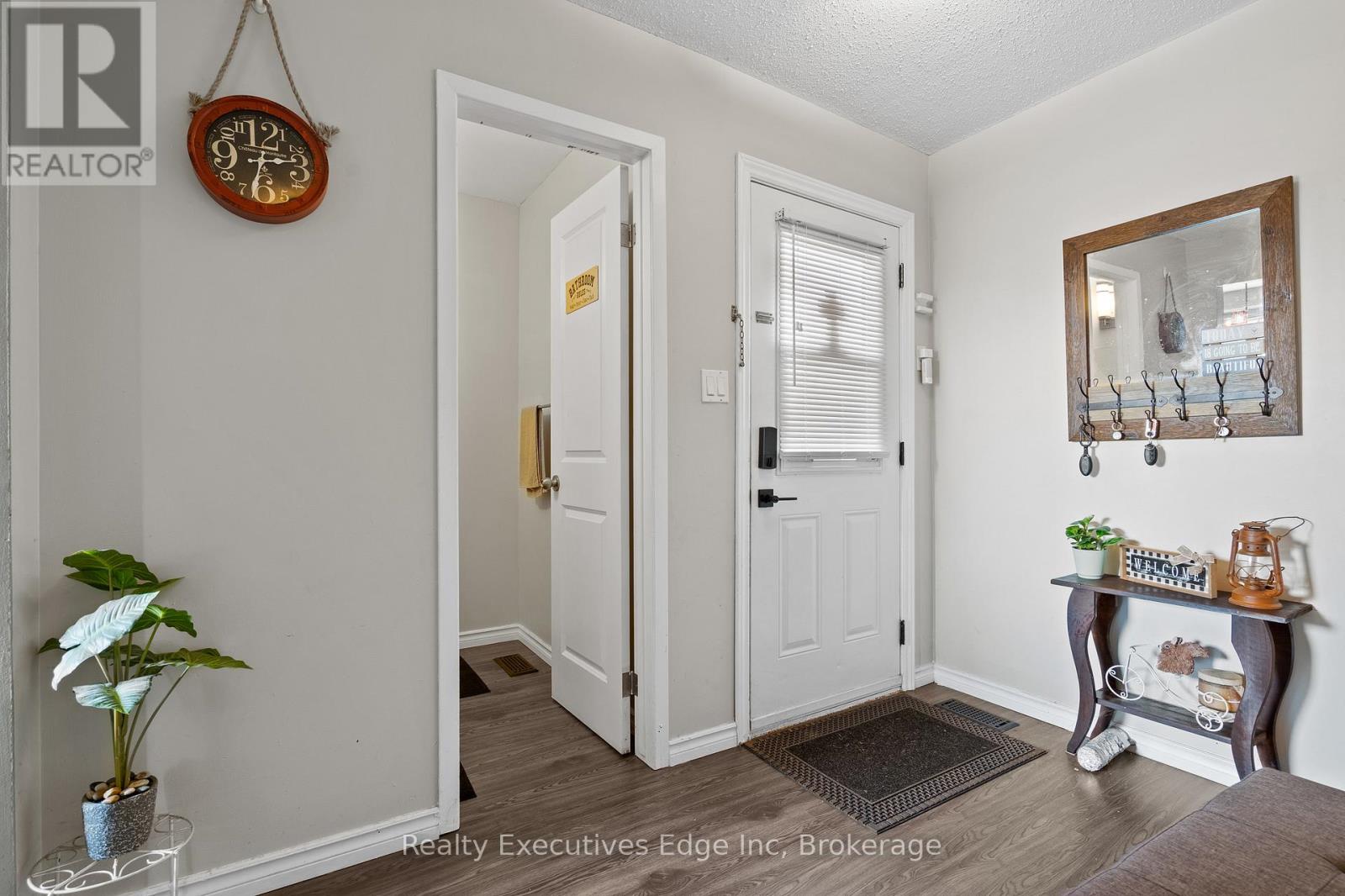 256 - 100 Brownleigh Avenue, Welland, Ontario  L3B 5V8 - Photo 3 - X12036291