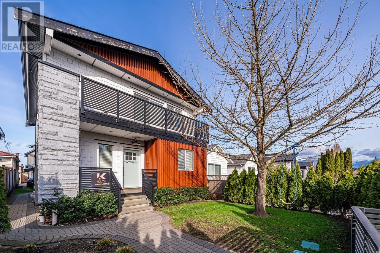 Property at 1155 RENFREW STREET image 4