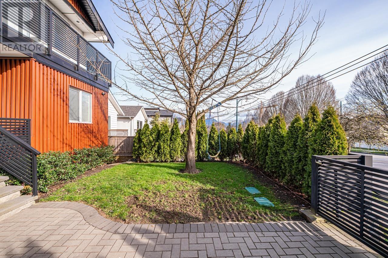 1155 Renfrew Street, Vancouver, British Columbia  V5K 4C1 - Photo 9 - R2979933