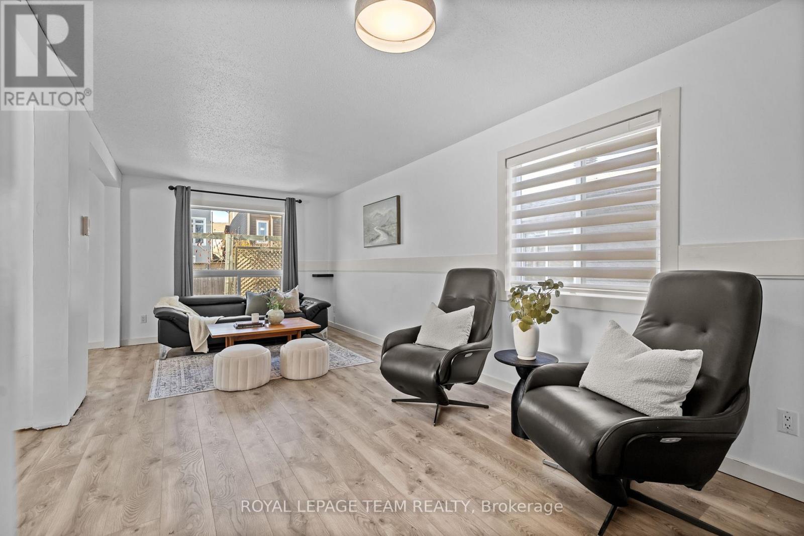 Property at 81 ALON STREET image 5
