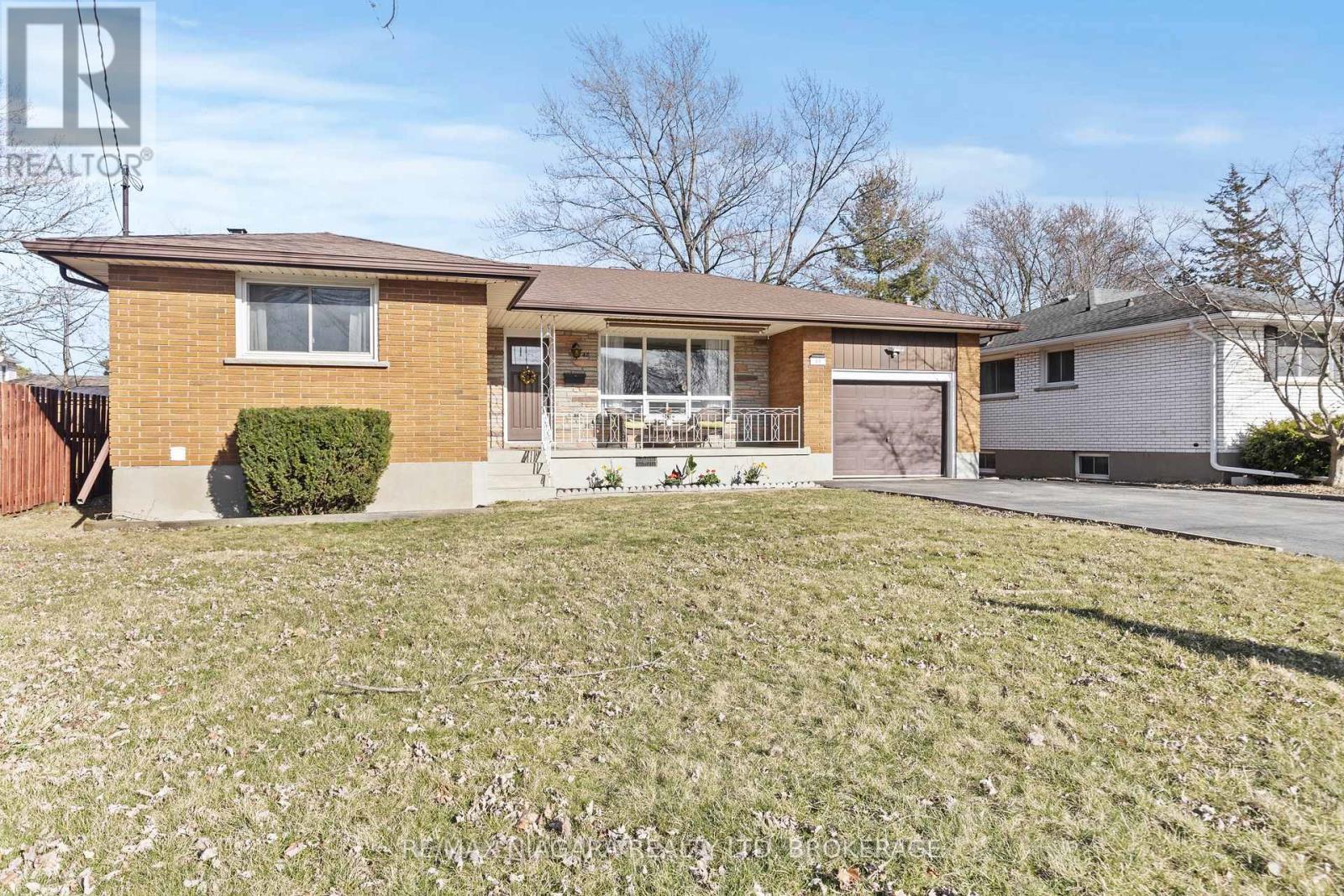 Property at 48 VALENCOURT DRIVE image 2