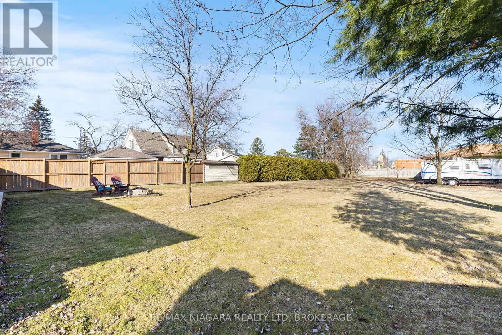 48 Valencourt Drive, Welland (N. Welland), Ontario  L3C 1M8 - Photo 30 - X12036340