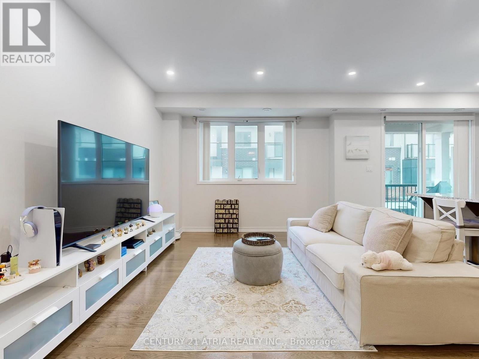 Property at 55 FREDERICK WILSON AVENUE image 2