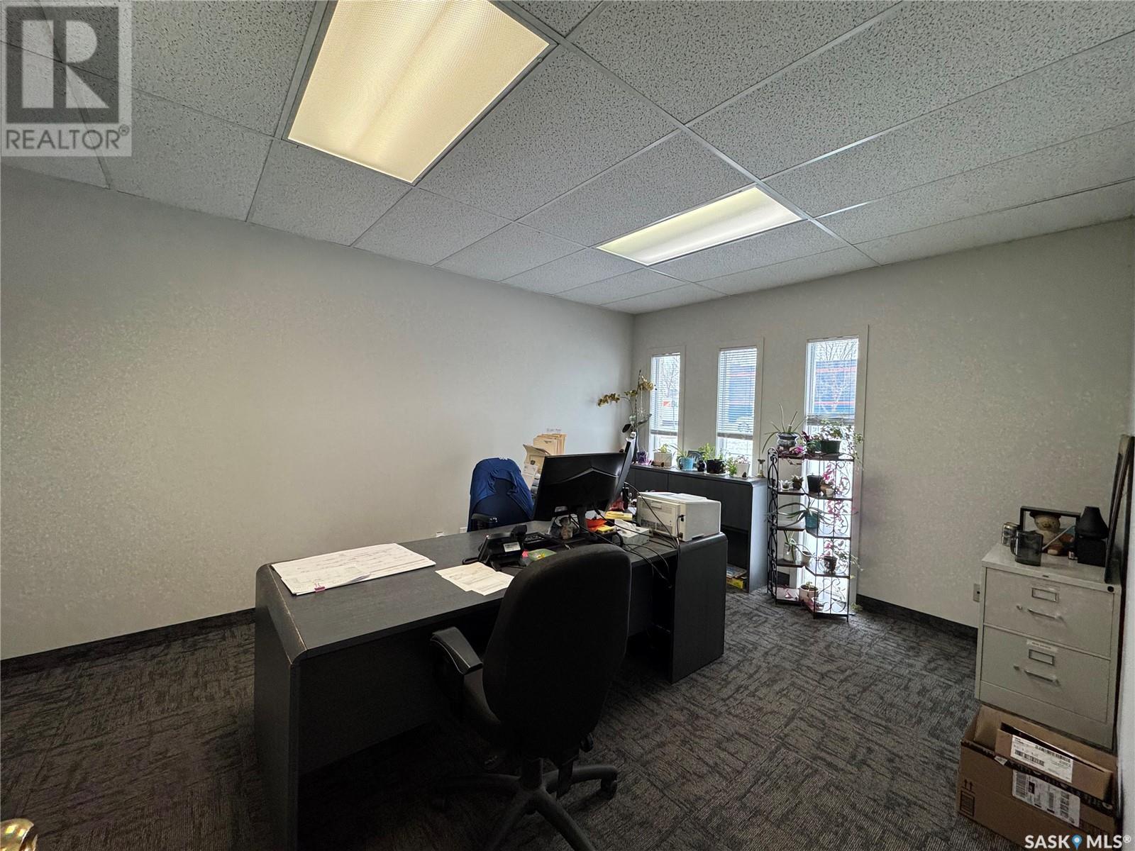 2342 Hanselman Avenue, Saskatoon, Saskatchewan  S7L 5Z3 - Photo 5 - SK999530