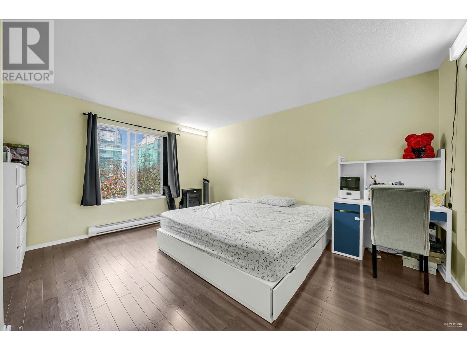 203 2505 E Broadway, Vancouver, British Columbia  V5M 1Y4 - Photo 3 - R2980785