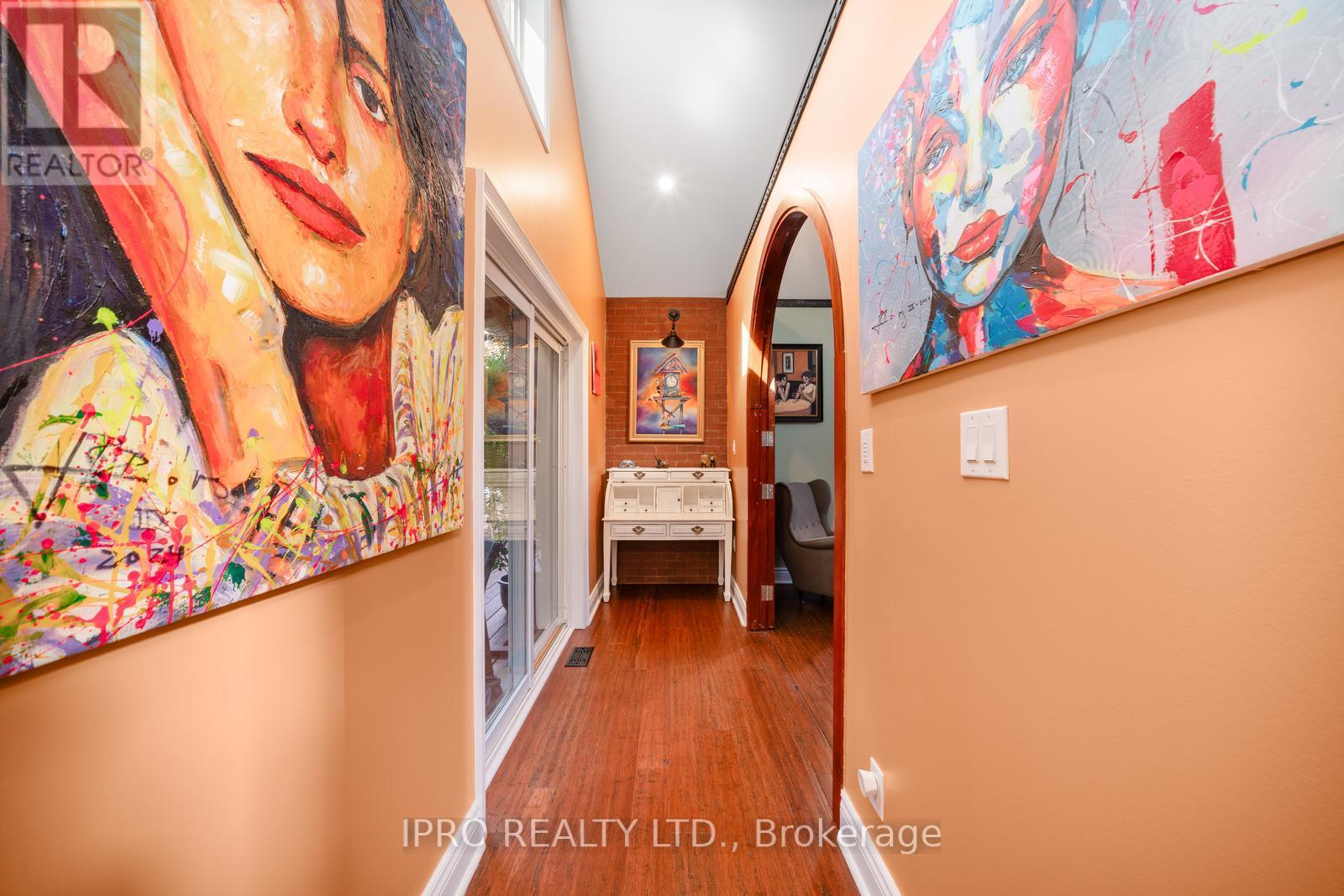 17 Hardwick Court, Toronto, Ontario  M9C 4G5 - Photo 15 - W12036355