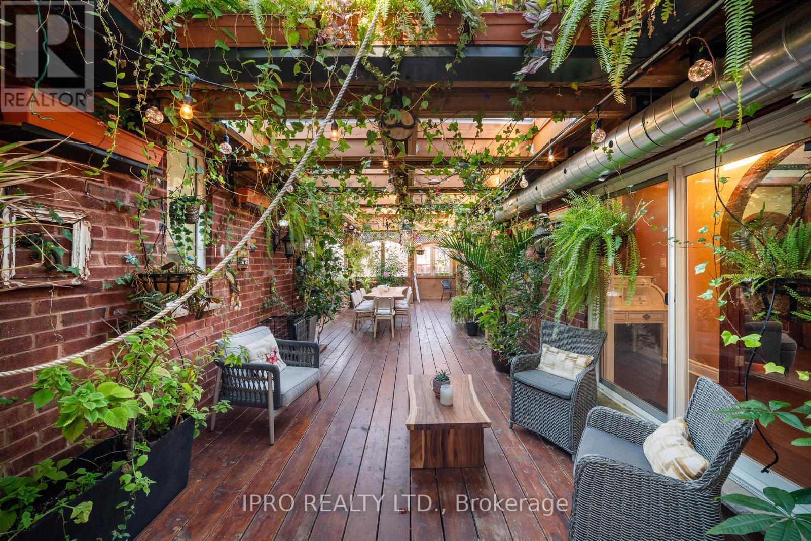 17 Hardwick Court, Toronto, Ontario  M9C 4G5 - Photo 20 - W12036355