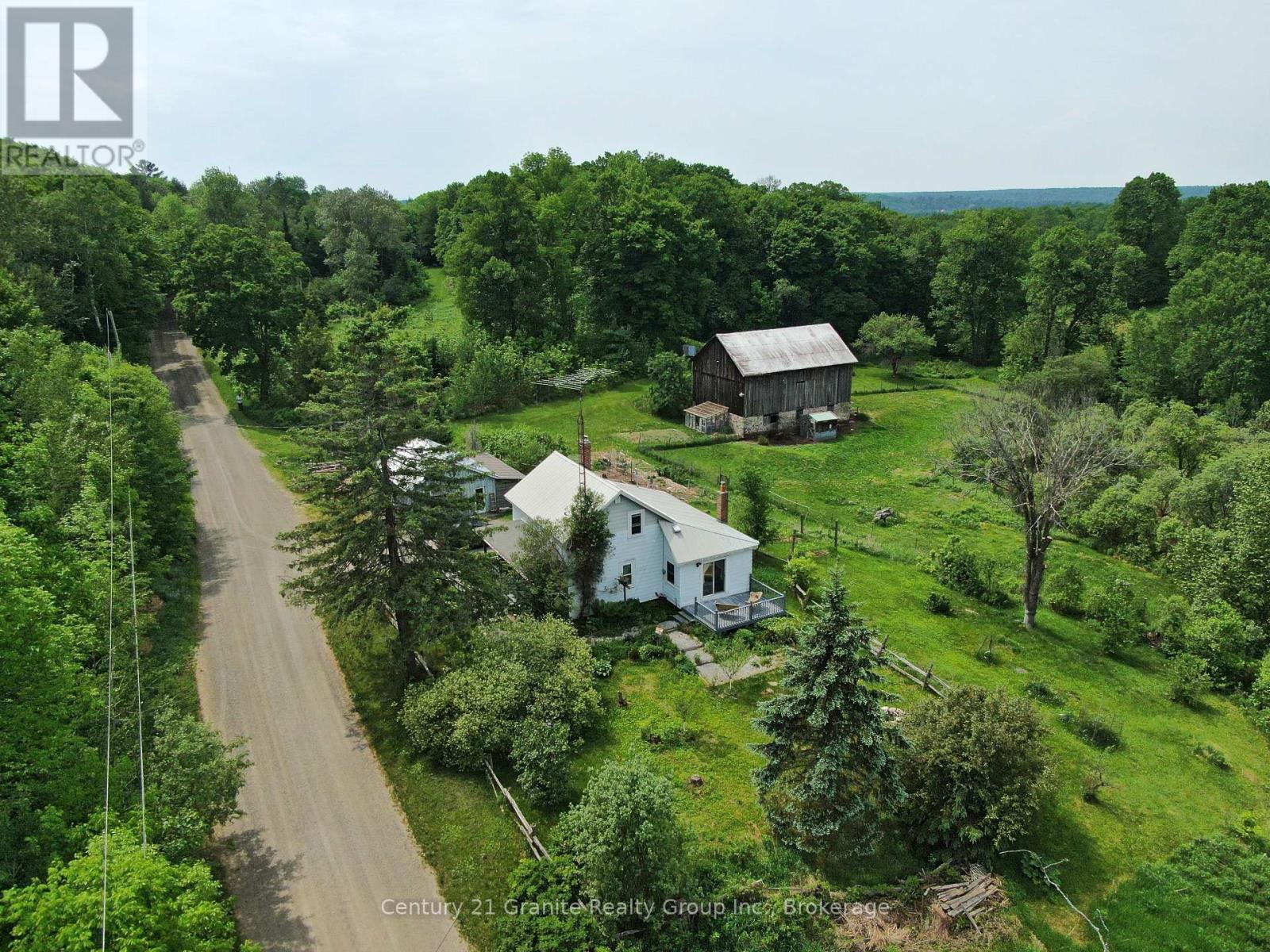 1429 TAMARACK LAKE ROAD, Highlands East, Ontario