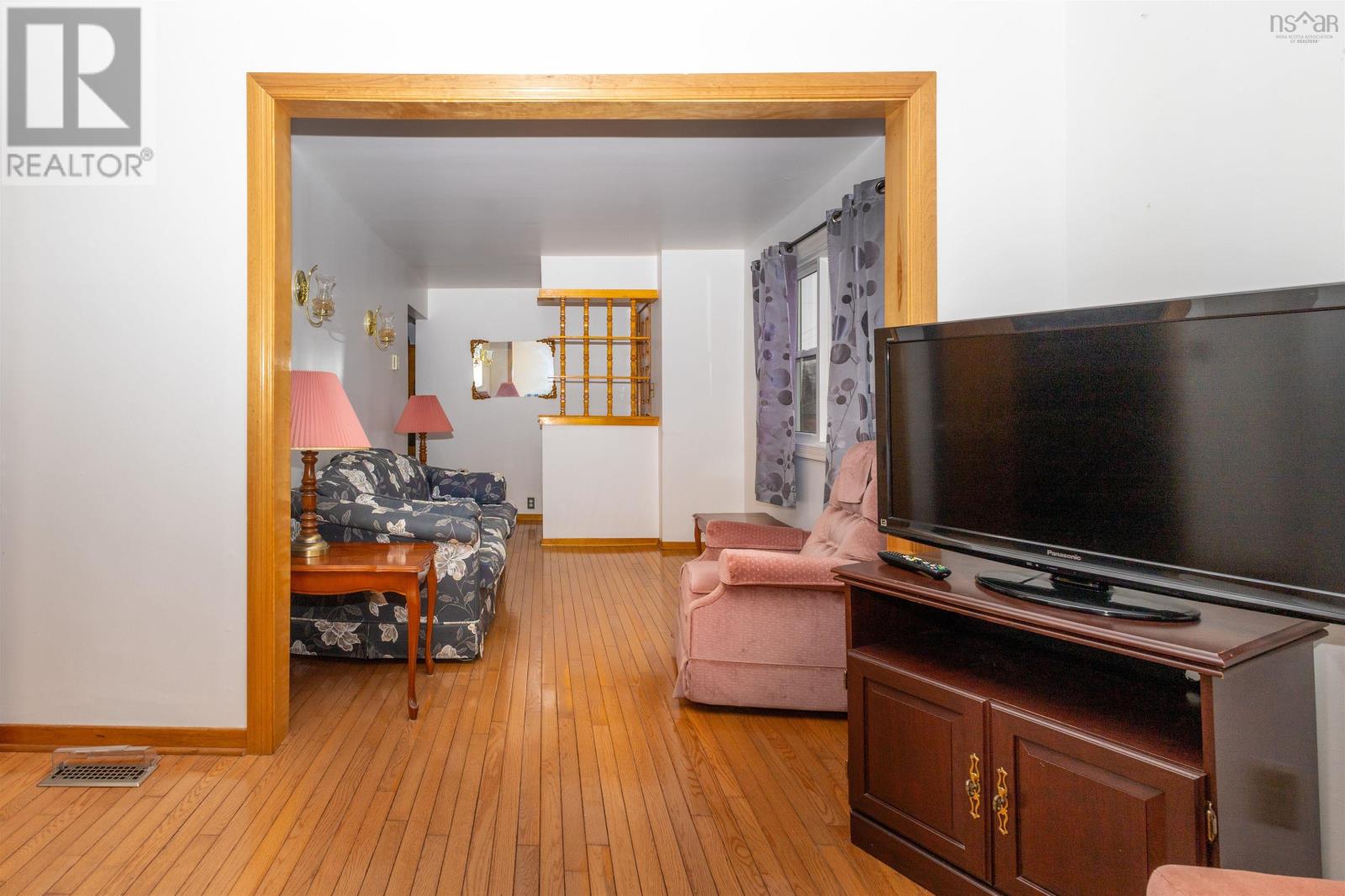 58 Butts Street, Sydney Mines, Nova Scotia  B1V 1N2 - Photo 15 - 202505578