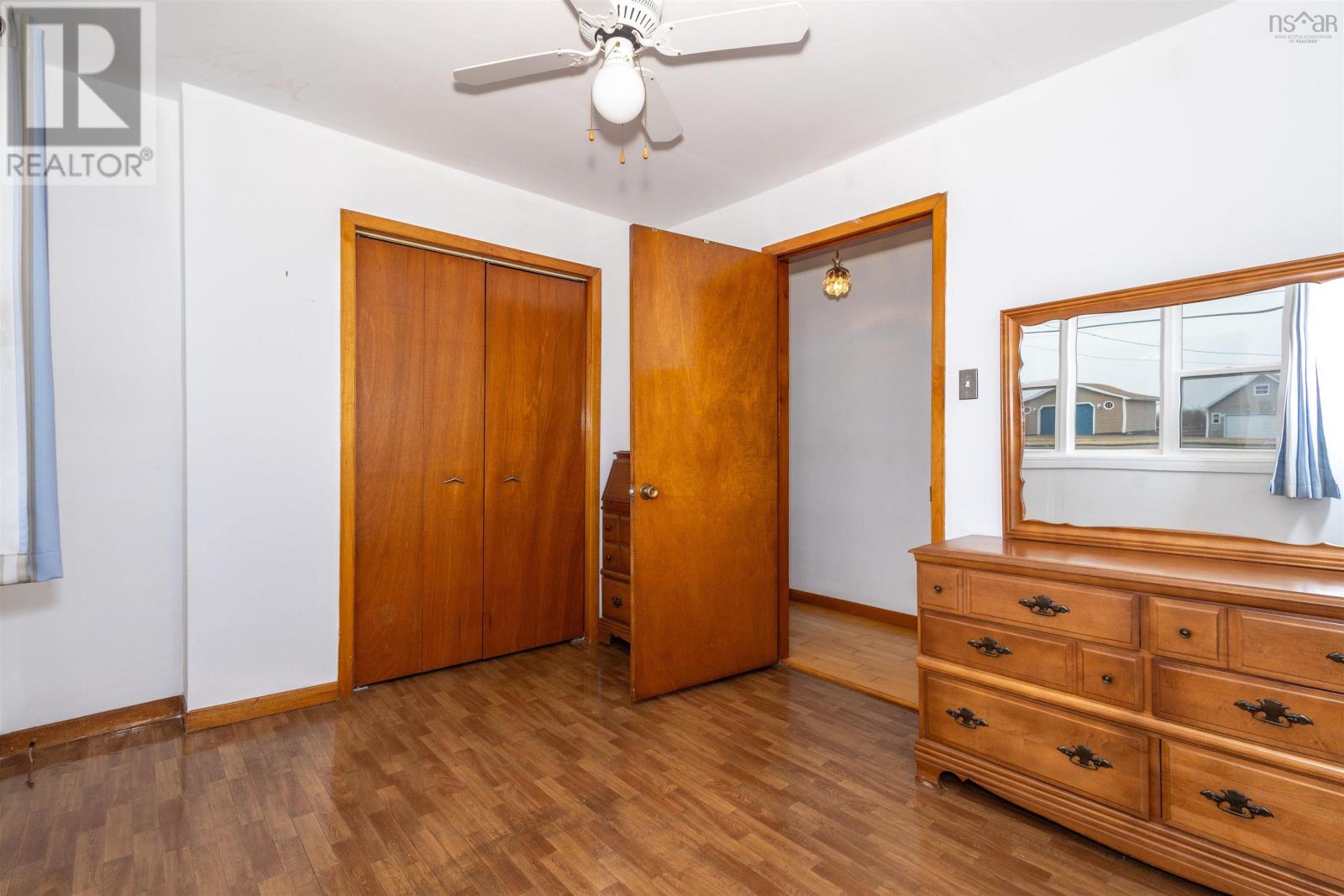 58 Butts Street, Sydney Mines, Nova Scotia  B1V 1N2 - Photo 23 - 202505578