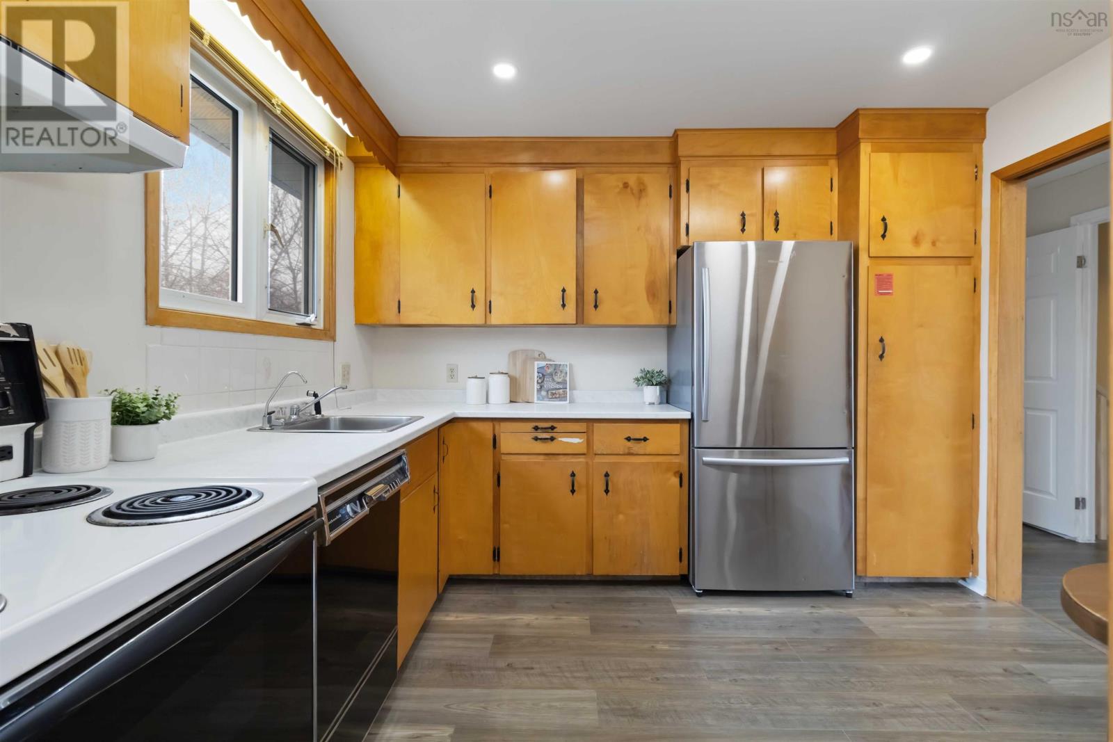 10 Delmac Court, Dartmouth, Nova Scotia  B2X 2T8 - Photo 11 - 202505576