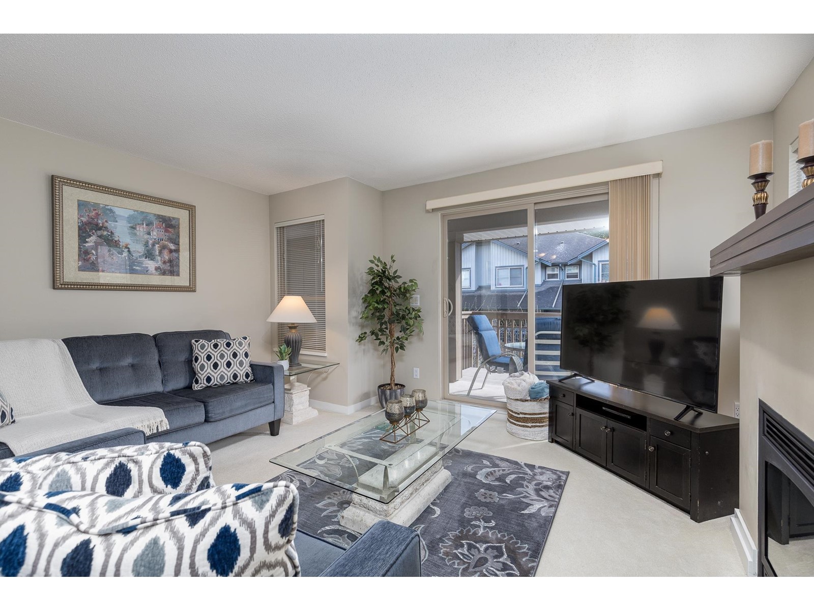 Property at 8 19250 65 AVENUE image 3