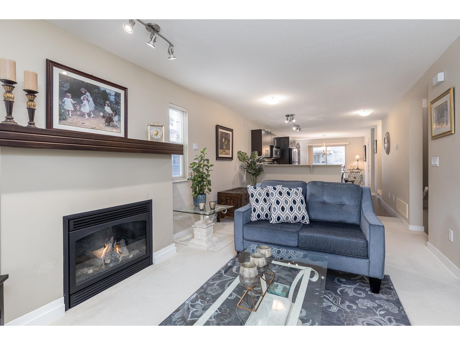 Property at 8 19250 65 AVENUE image 4