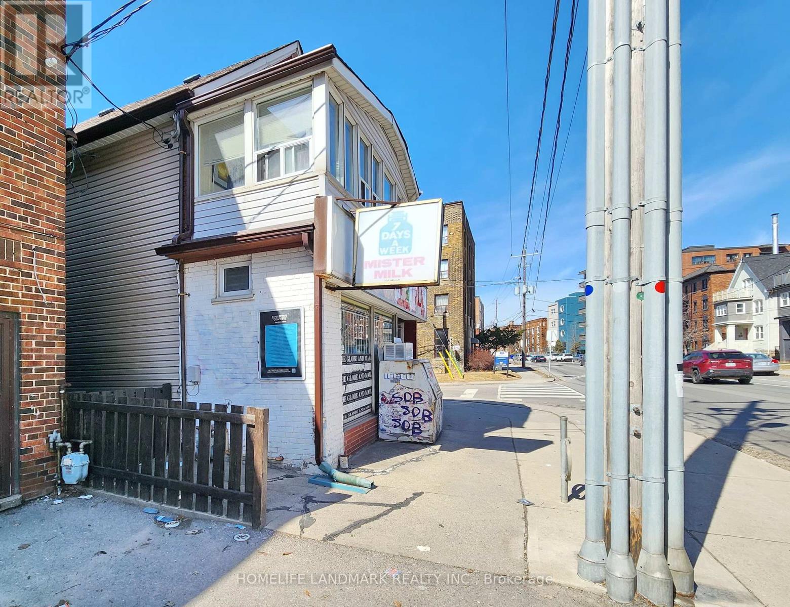 Property at 170 VAUGHAN ROAD image 3