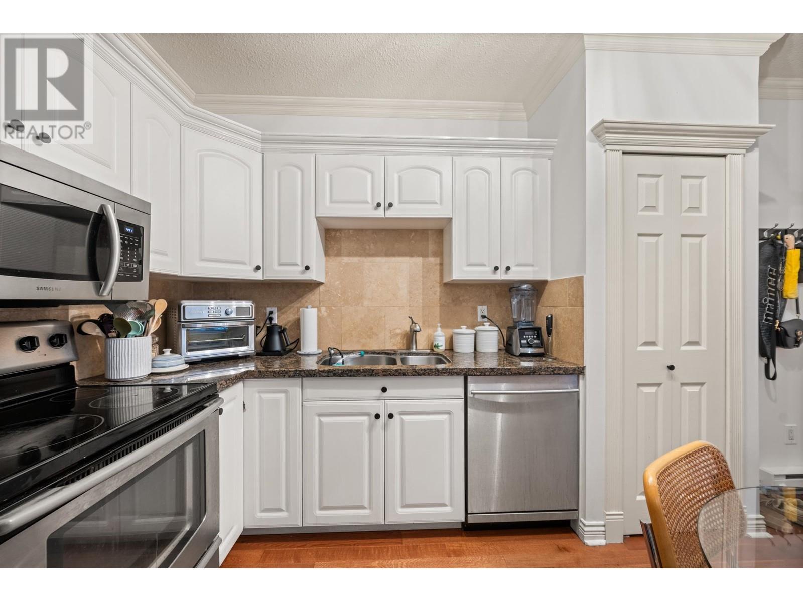 1537 Victoria Drive, Vancouver, British Columbia  V5L 4H1 - Photo 9 - R2973411