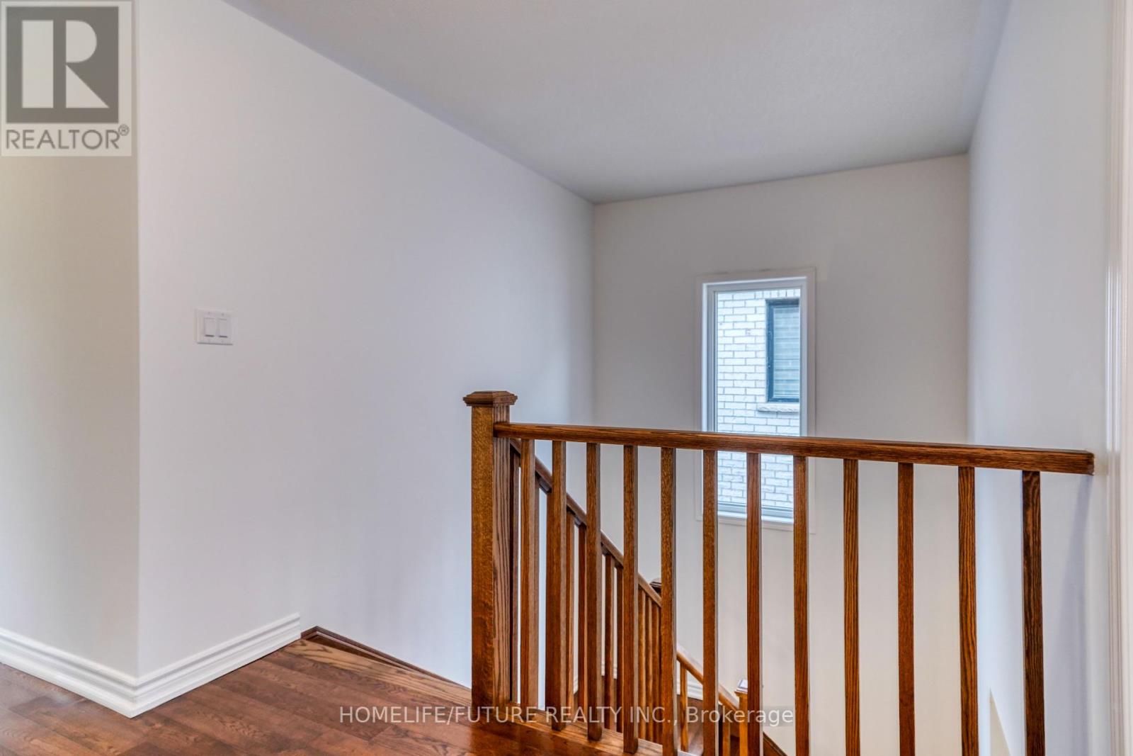 1481 Mockingbird Square, Pickering, Ontario  L1X 0N8 - Photo 35 - E12036378
