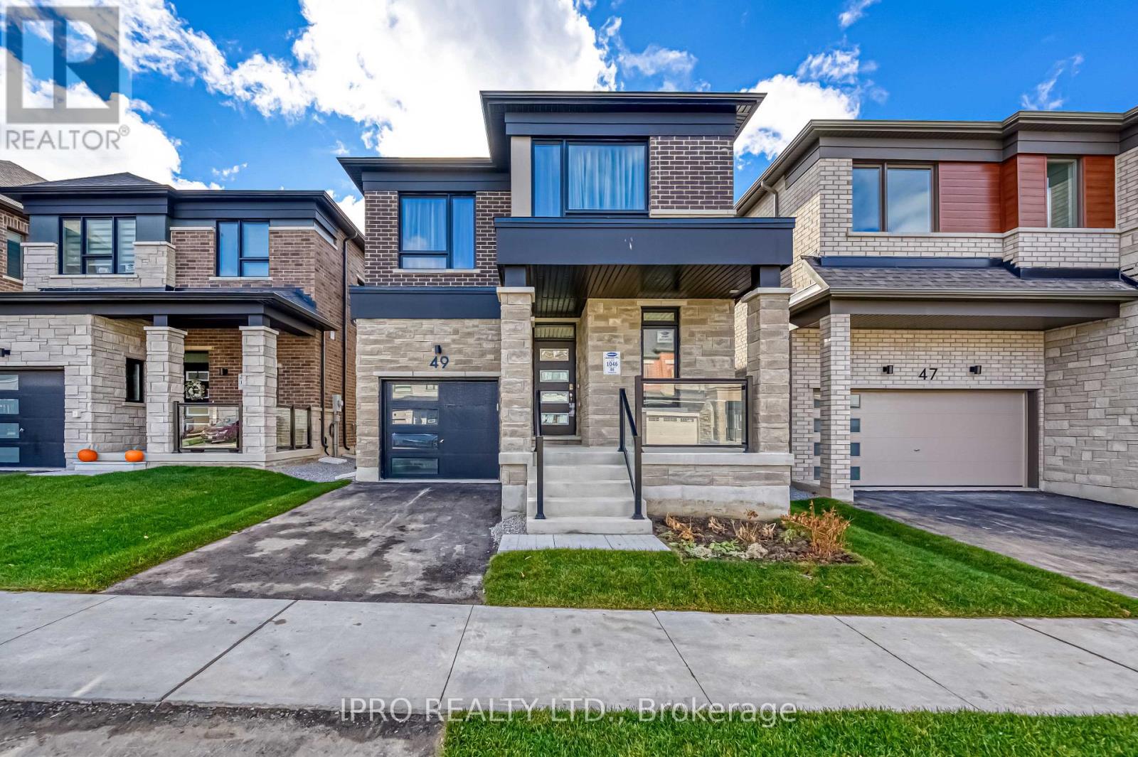 49 MCBRIDE TRAIL, barrie, Ontario