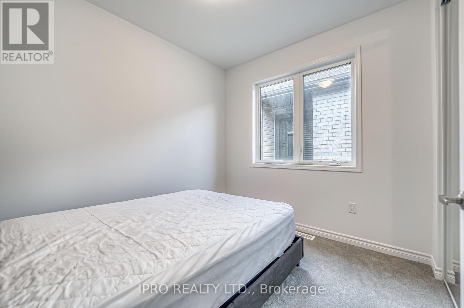 49 Mcbride Trail, Barrie, Ontario  L9J 0Y8 - Photo 21 - S12036381