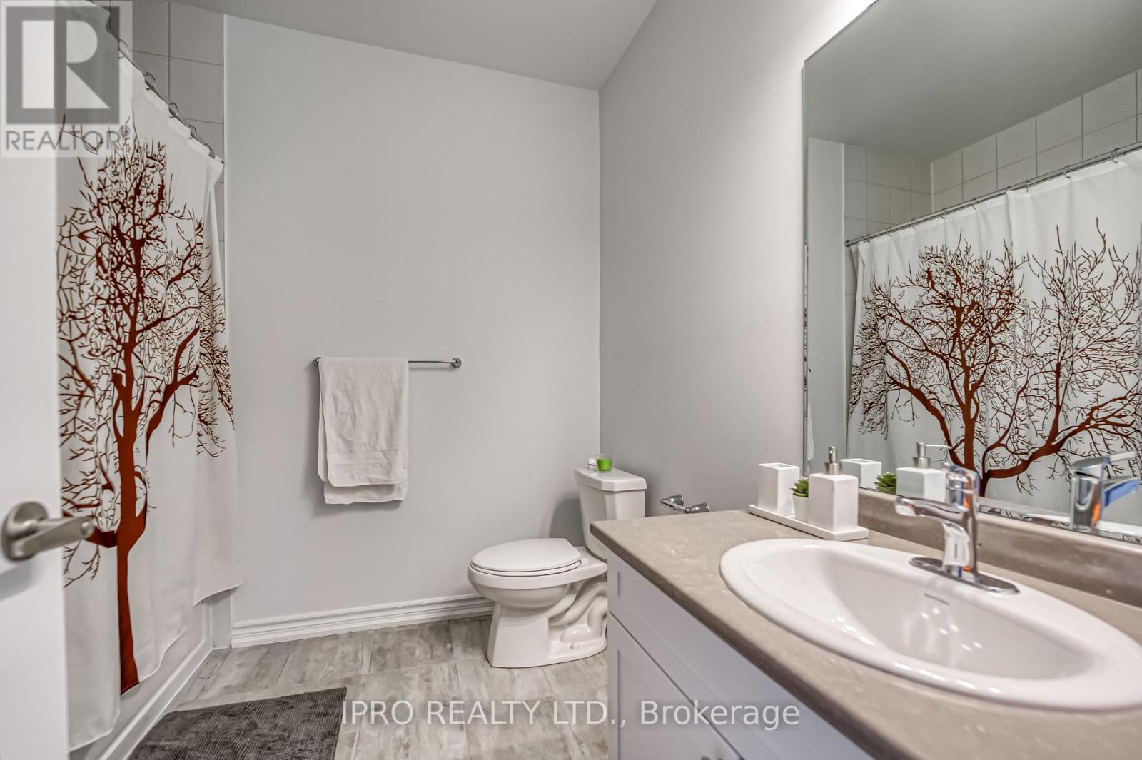 49 Mcbride Trail, Barrie, Ontario  L9J 0Y8 - Photo 22 - S12036381