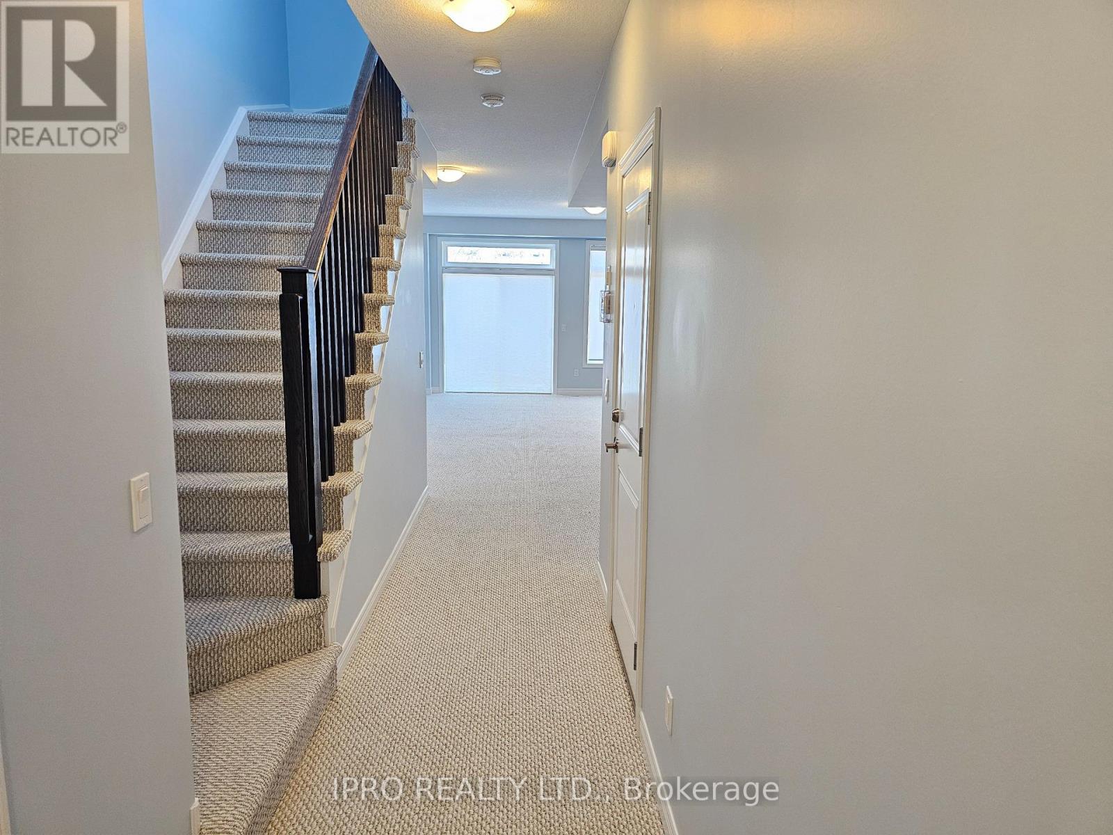 Property at 9 - 77 DIANA AVENUE image 5