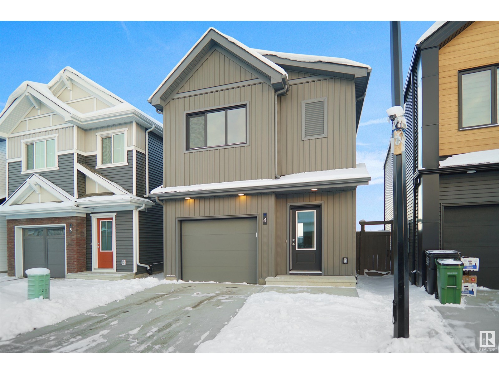 Property at #67 19904 31 AV NW image 2