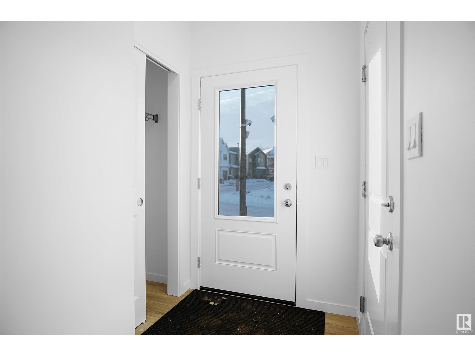 Property at #67 19904 31 AV NW image 4