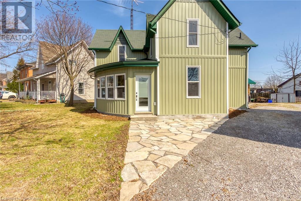 Property at 2076 MAIN Street N image 3