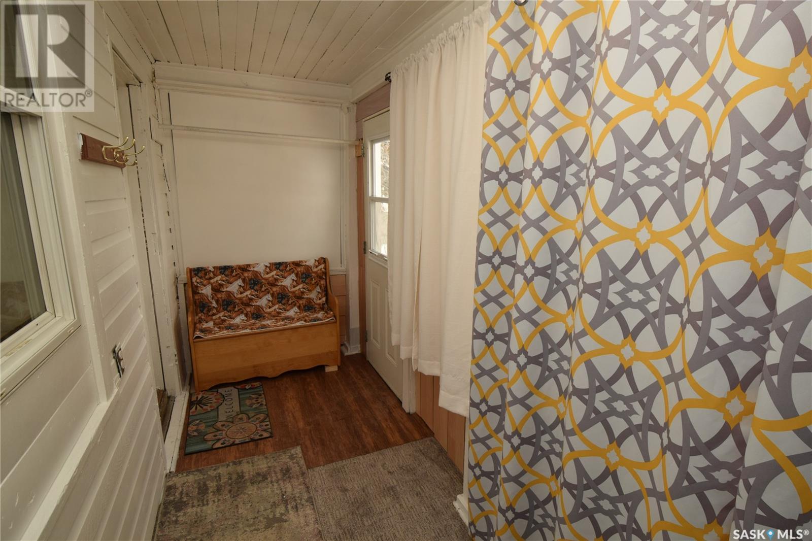 Property at 228 L AVENUE N image 5