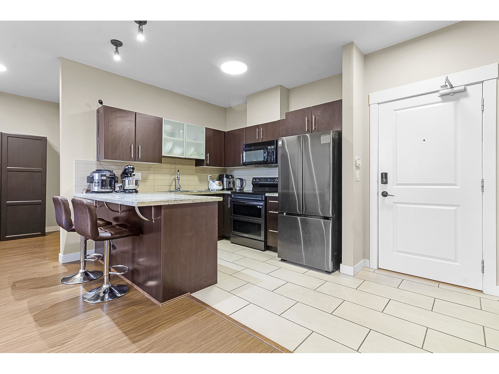 410 33546 Holland Avenue, Abbotsford, British Columbia  V2S 0C1 - Photo 8 - R2979447