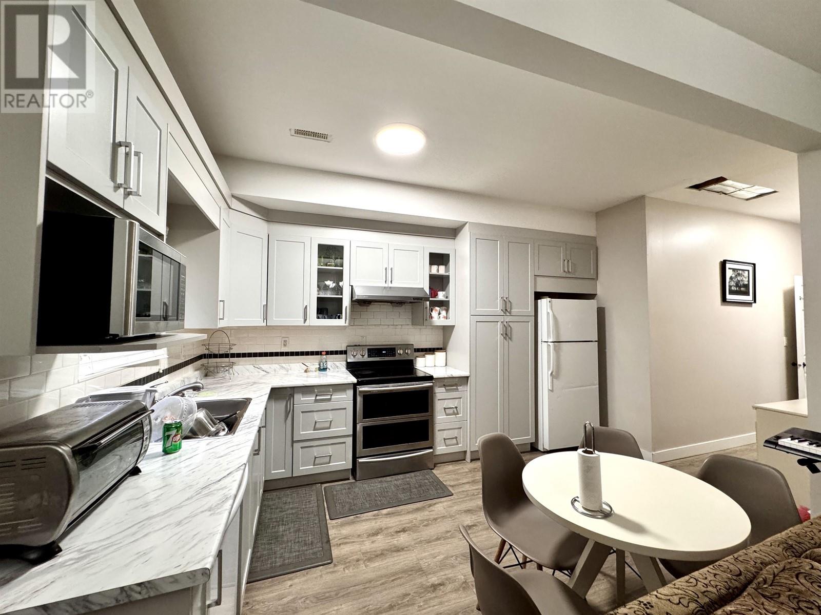24026 109a Avenue, Maple Ridge, British Columbia  V2W 1Z4 - Photo 10 - R2979668
