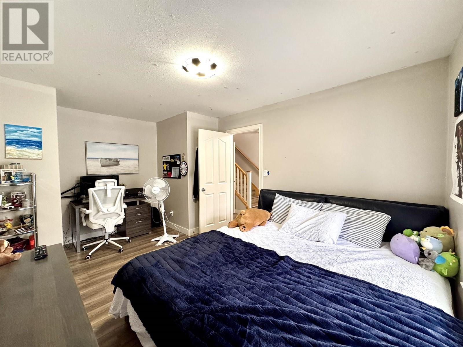 Property at 24026 109A AVENUE image 3