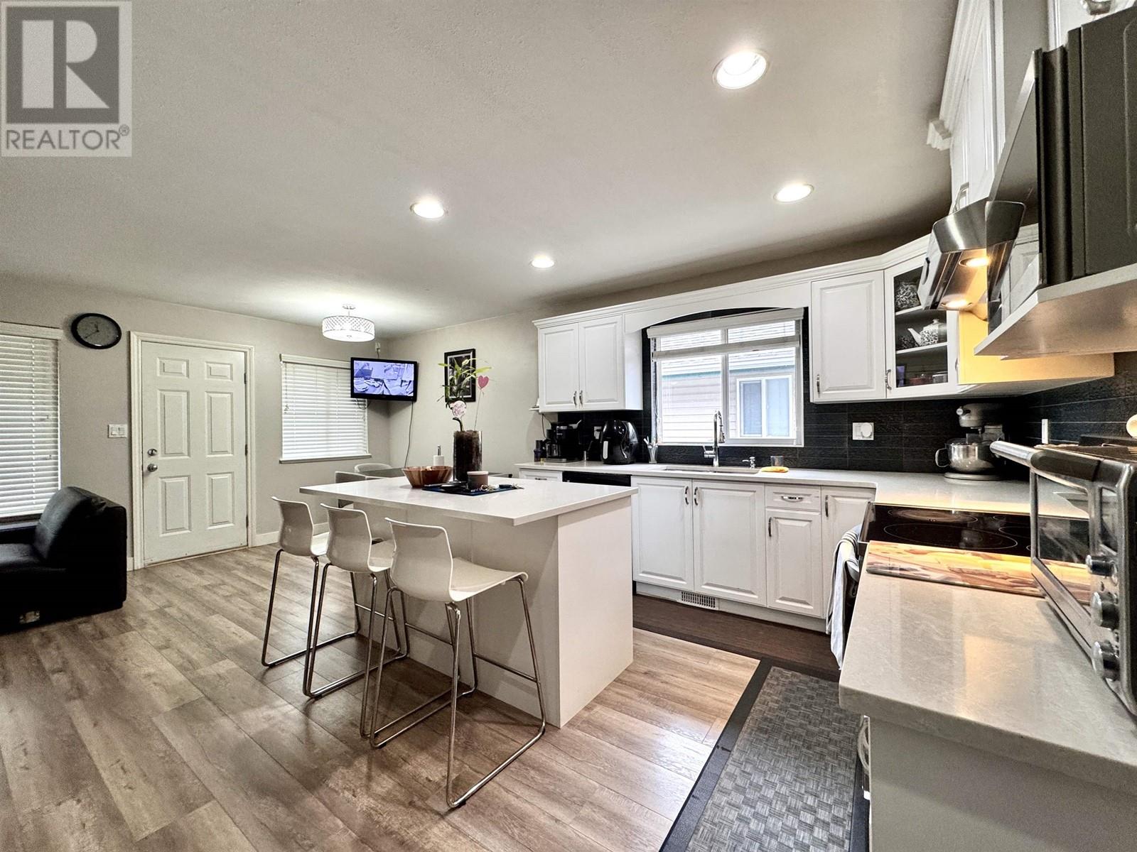 24026 109a Avenue, Maple Ridge, British Columbia  V2W 1Z4 - Photo 18 - R2979668