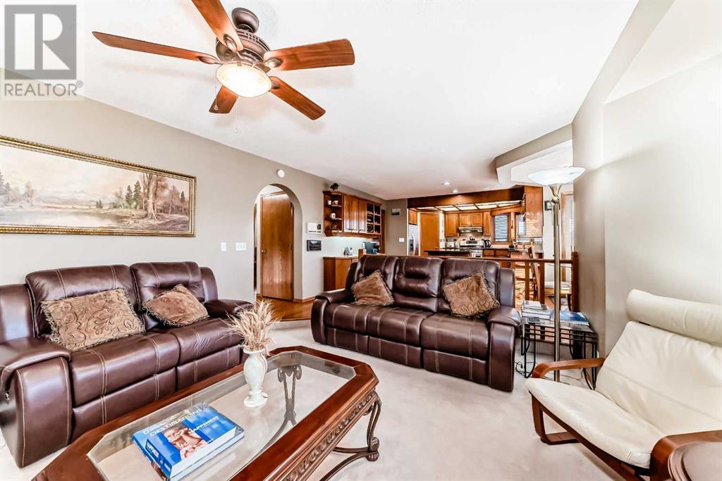 244 Hampshire Place Nw, Calgary, Alberta  T3A 4Y7 - Photo 11 - A2200760