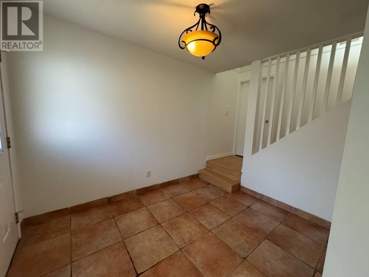 Upper Level 22377 124 Avenue, Maple Ridge, British Columbia  V2X 4J7 - Photo 10 - R2980947