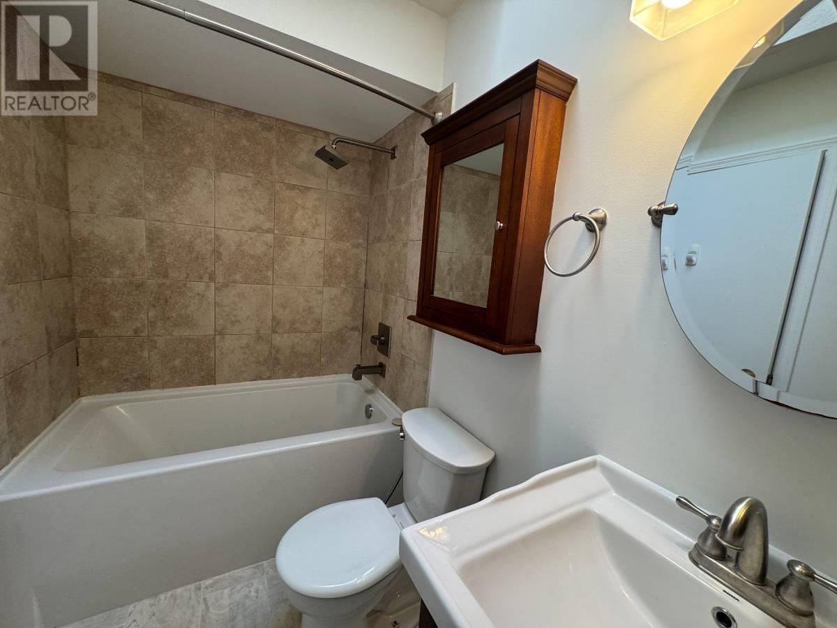 Upper Level 22377 124 Avenue, Maple Ridge, British Columbia  V2X 4J7 - Photo 15 - R2980947