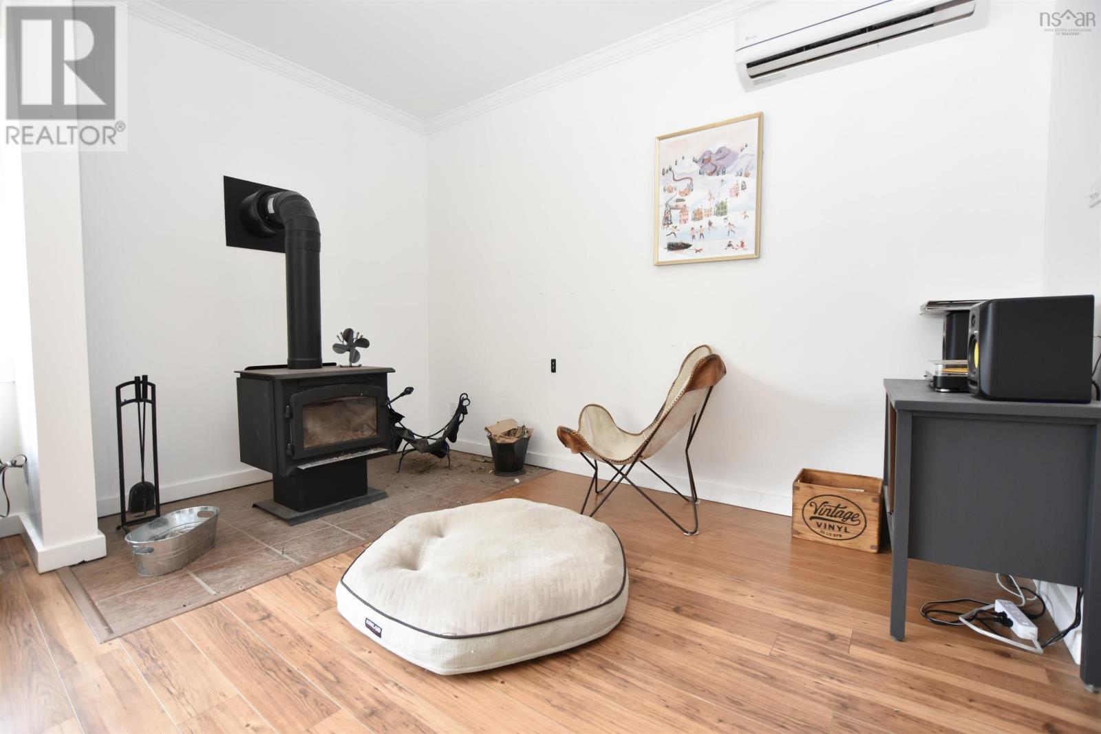 43 Ross Road, Dartmouth, Nova Scotia  B2Z 1B4 - Photo 3 - 202505582