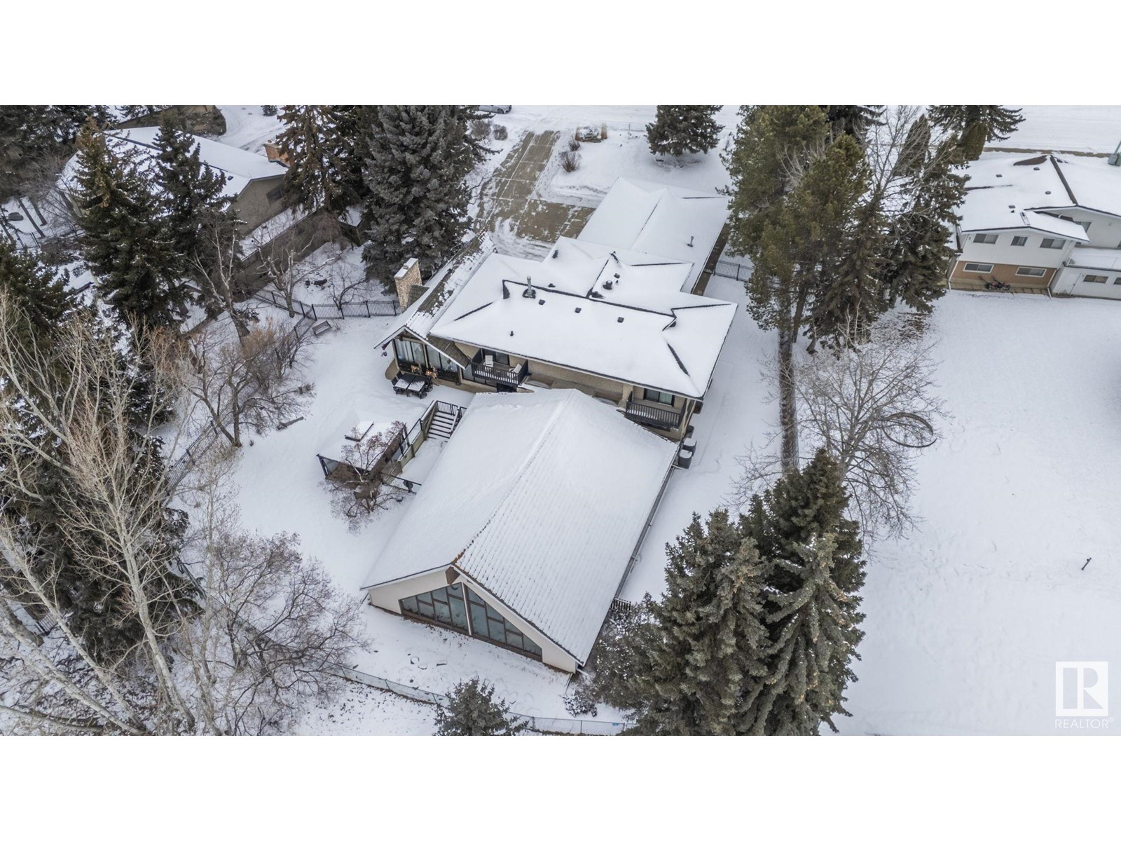 Property at 23 WESTBROOK DR NW image 3