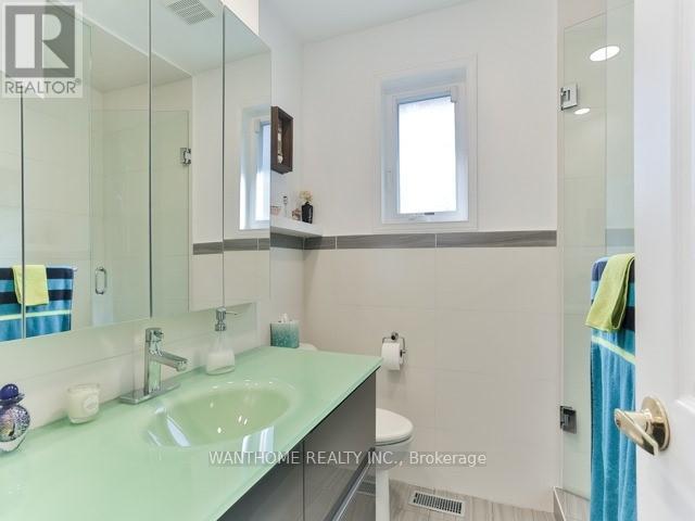 Property at 185 BURBANK DRIVE image 3