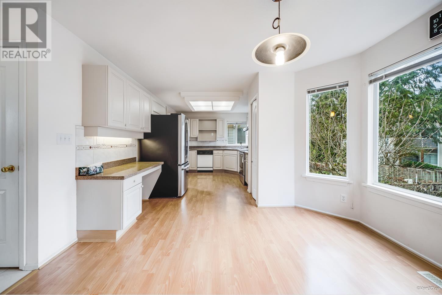 1428 Sandstone Crescent, Coquitlam, British Columbia  V3E 2V1 - Photo 6 - R2980646