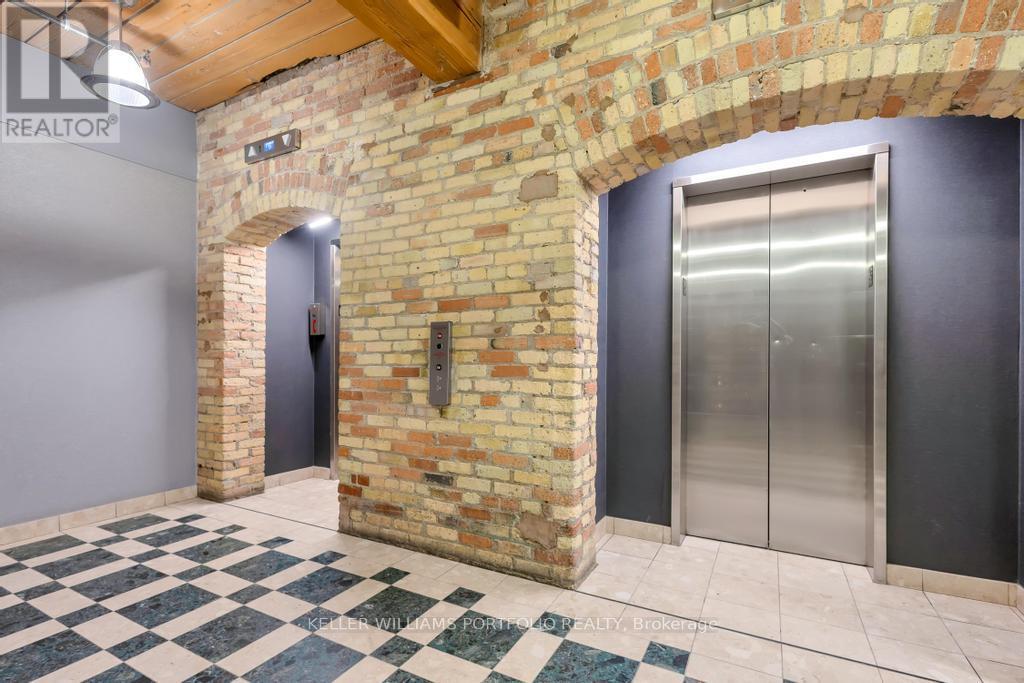 G11 - 24 Noble Street, Toronto, Ontario  M6K 2C8 - Photo 8 - W12034740