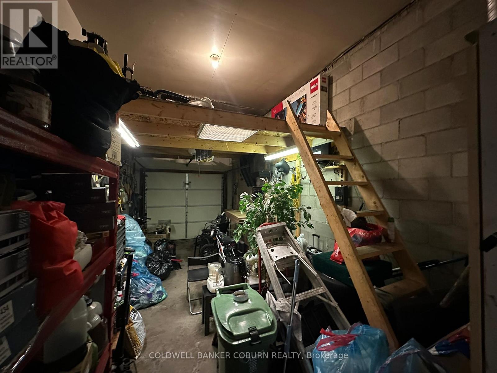 2211 St Laurent Boulevard, Ottawa, Ontario  K1G 1B1 - Photo 22 - X12036547